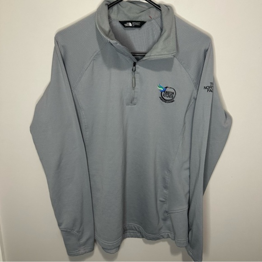 Women’s The North‎ Face Size Large Grey 1/4 Zip Lightweight Sweatshirt